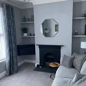 Victorian South Area Lisburn Road 3 Double Bedrooms - Great Transport Links Belfast